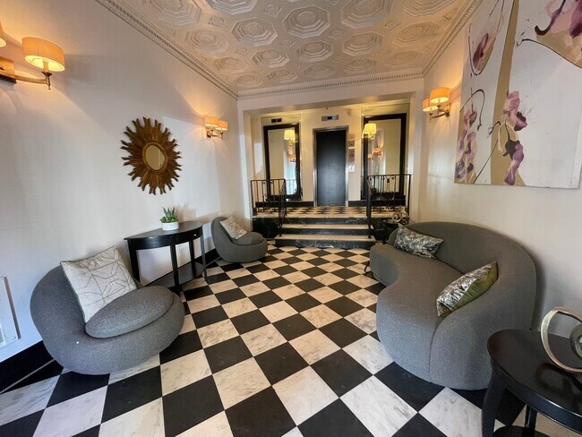 1133 13th St NW, Unit 5E in Washington, DC - Building Photo - Building Photo
