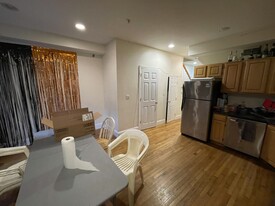 12 Sewall St, Unit 1 in Boston, MA - Building Photo - Building Photo