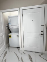 213 ACADEMY St in Jersey City, NJ - Building Photo - Building Photo