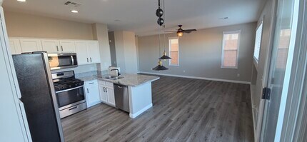 658 Integrity Point Ave in Henderson, NV - Building Photo - Building Photo