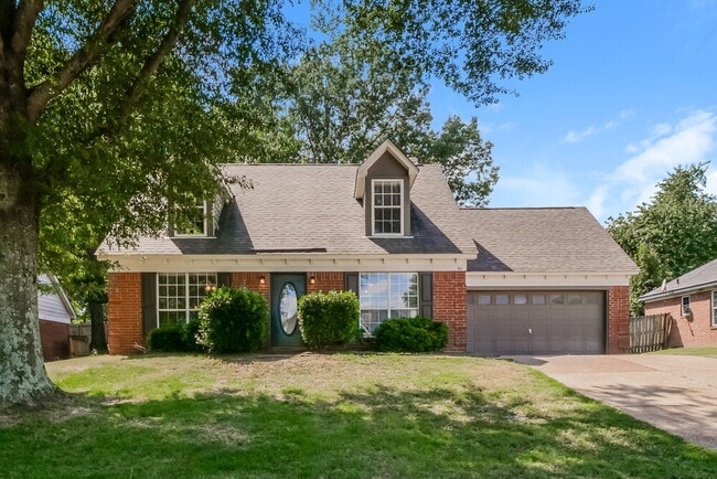 property at 40 Center Oak Dr