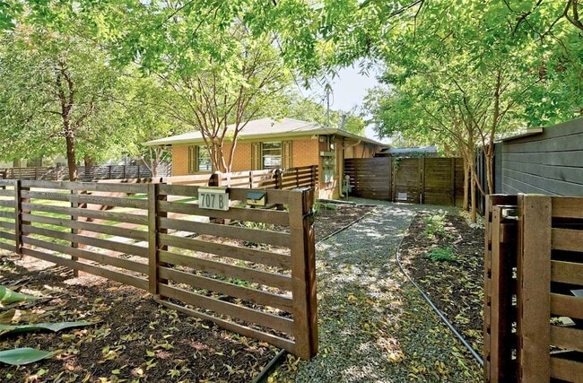 property at 707 Josephine St