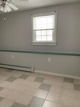 67 E Creek Cir, Unit In Law Apartment in Guilford, CT - Building Photo - Building Photo