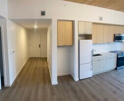 154 Broadway in Somerville, MA - Building Photo