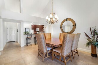 101 Ocean Bluffs Blvd in Jupiter, FL - Building Photo - Building Photo