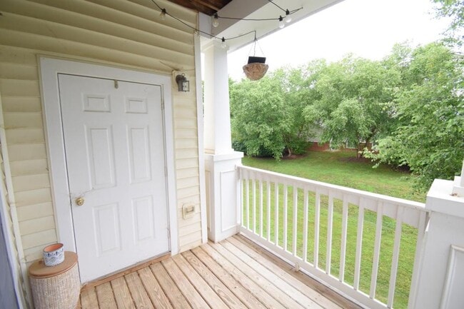 16423 Golden River Ln in Charlotte, NC - Foto de edificio - Building Photo