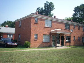 1356-1370 Vollintine in Memphis, TN - Building Photo - Building Photo