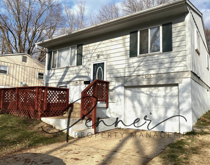 1415 N Cherokee St in Independence, MO - Building Photo