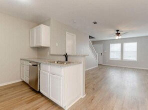 5906 Greengate Dr in Killeen, TX - Building Photo - Building Photo