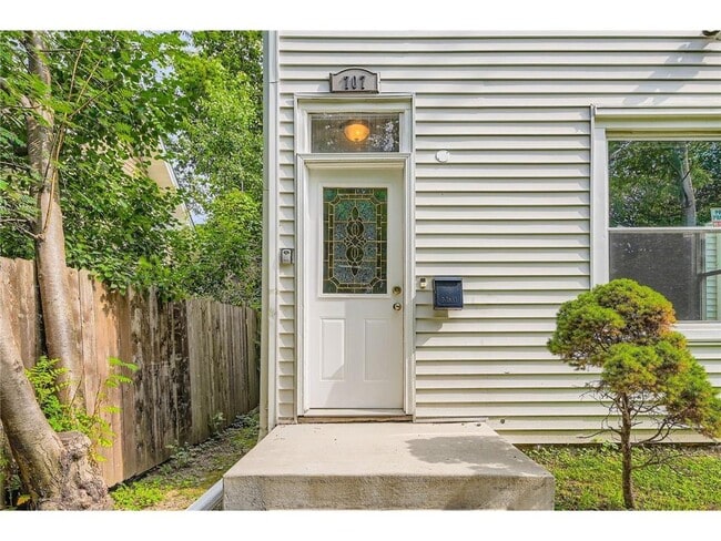 707 Jenks Ave E in St. Paul, MN - Building Photo - Building Photo