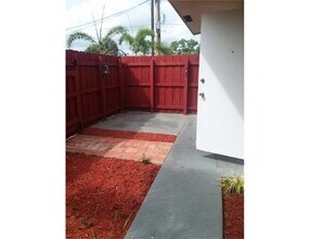 510 SW 20th Ave in Fort Lauderdale, FL - Building Photo - Building Photo