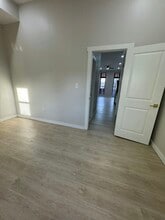 2416 N Charles St in Baltimore, MD - Building Photo - Building Photo