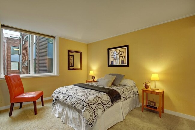 property at 626 4th Ave W