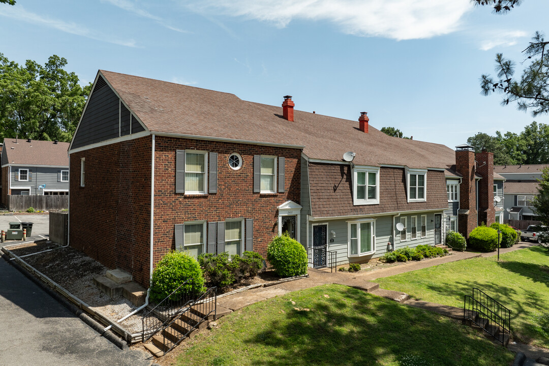 The Highlands Condominiums in Bartlett, TN - Building Photo