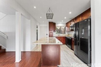 98-1366-1366 Koaheahe Pl in Pearl City, HI - Building Photo - Building Photo