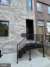 941 N 6th St in Philadelphia, PA - Foto de edificio - Building Photo