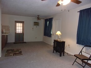 125 Sawdust Ln in Brooksville, FL - Building Photo - Building Photo
