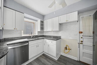 1408 Central St in Evanston, IL - Building Photo - Building Photo