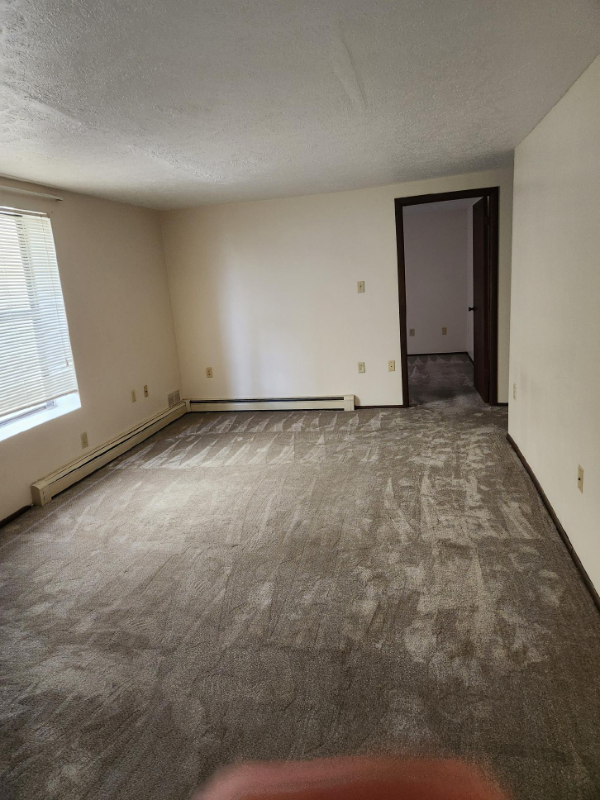 614 Olive Ln in Ambridge, PA - Building Photo - Building Photo