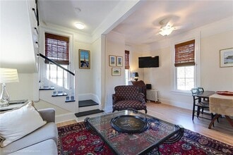 6 Restmere Terrace-Unit -TH in Middletown, RI - Foto de edificio - Building Photo