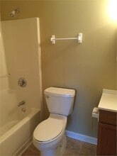 504 Carolyn Ave in Foley, AL - Building Photo - Building Photo