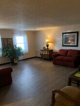 Castleton Gardens in Columbus, OH - Building Photo - Building Photo