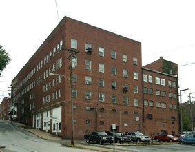 Victoria Square in Waynesburg, PA - Building Photo - Other