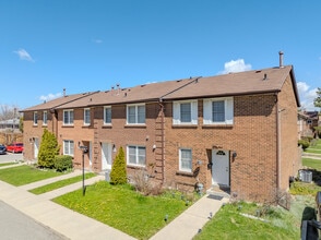 Balmoral Townhomes in Brampton, ON - Building Photo - Building Photo