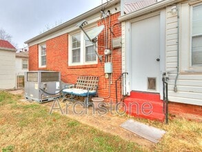 408 E 6th St in Edmond, OK - Building Photo - Building Photo
