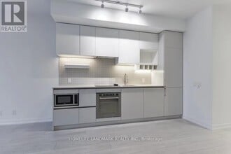 5 Buttermill Ave. in Vaughan, ON - Building Photo - Building Photo