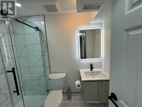 44 Isabella St in Markham, ON - Building Photo - Building Photo