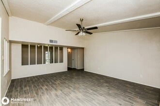 4401 Cranbrook Dr in Arlington, TX - Building Photo - Building Photo