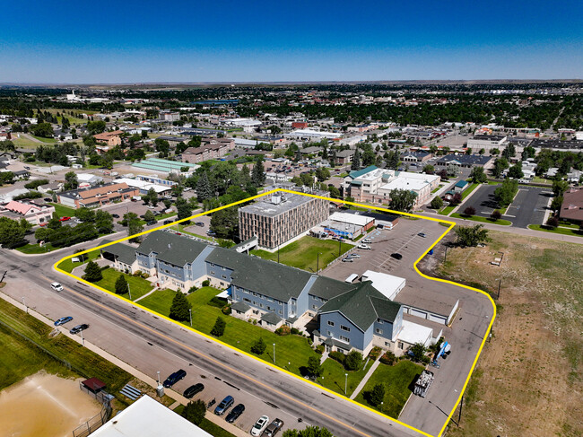 Eagles Manor in Great Falls, MT - Foto de edificio - Building Photo