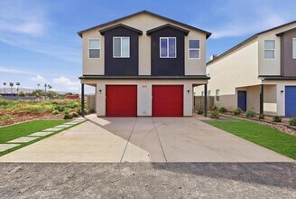 2813 E St in Phoenix, AZ - Building Photo - Building Photo