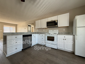 1110 Chiricahua Loop in Colorado Springs, CO - Building Photo - Building Photo