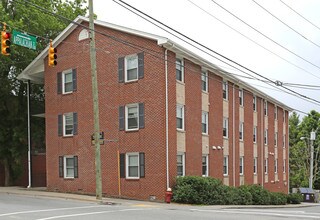 King College Apartments Boone Nc For Rent Building Photo King College Apartments In Boone North Carolina