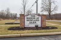 The Manor at Howland Glen in Warren, OH - Foto de edificio - Building Photo