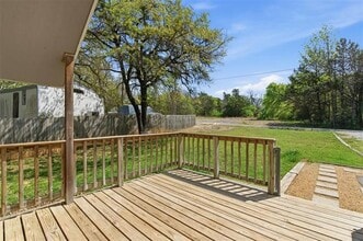 105 Lazy Ike Ln in Pottsboro, TX - Building Photo - Building Photo