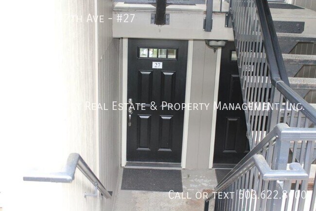2680 SW 87th Ave, Unit #27 in Portland, OR - Building Photo - Building Photo