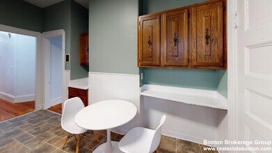 789 Columbia Rd, Unit 4 in Boston, MA - Building Photo - Building Photo