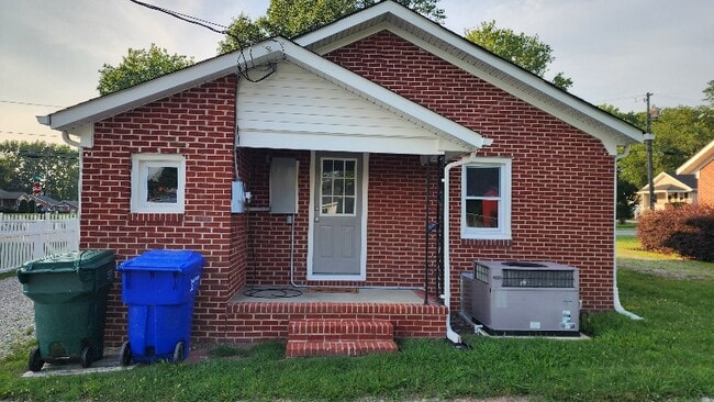 1513 Griggs St in Suffolk, VA - Building Photo - Building Photo