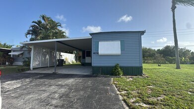 4046 67th Ln N in Riviera Beach, FL - Building Photo - Building Photo