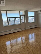 2245 Eglinton Ave E in Toronto, ON - Building Photo - Building Photo