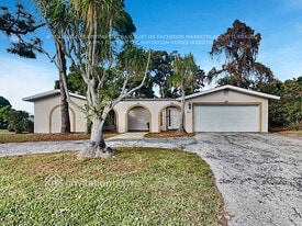 2991 62nd Ave S in St. Petersburg, FL - Building Photo