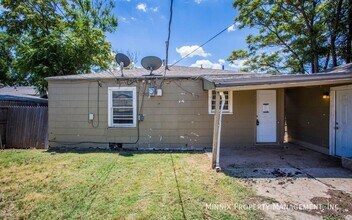 2520 41st St in Lubbock, TX - Building Photo - Building Photo