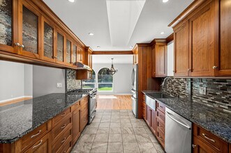 1839 Cottonwood Club Cir in Holladay, UT - Building Photo - Building Photo