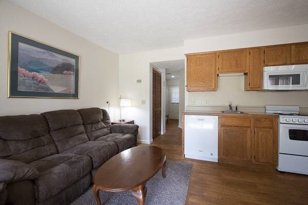 property at 20 Fall Creek Trl
