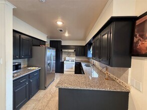 6402 Tarna Ln in Houston, TX - Building Photo - Building Photo