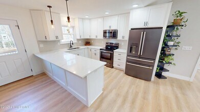 56 Ken Helmly Ct in Brandenburg, KY - Building Photo - Building Photo