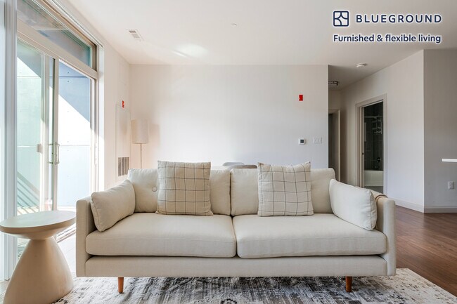 36 River St in Waltham, MA - Building Photo - Building Photo